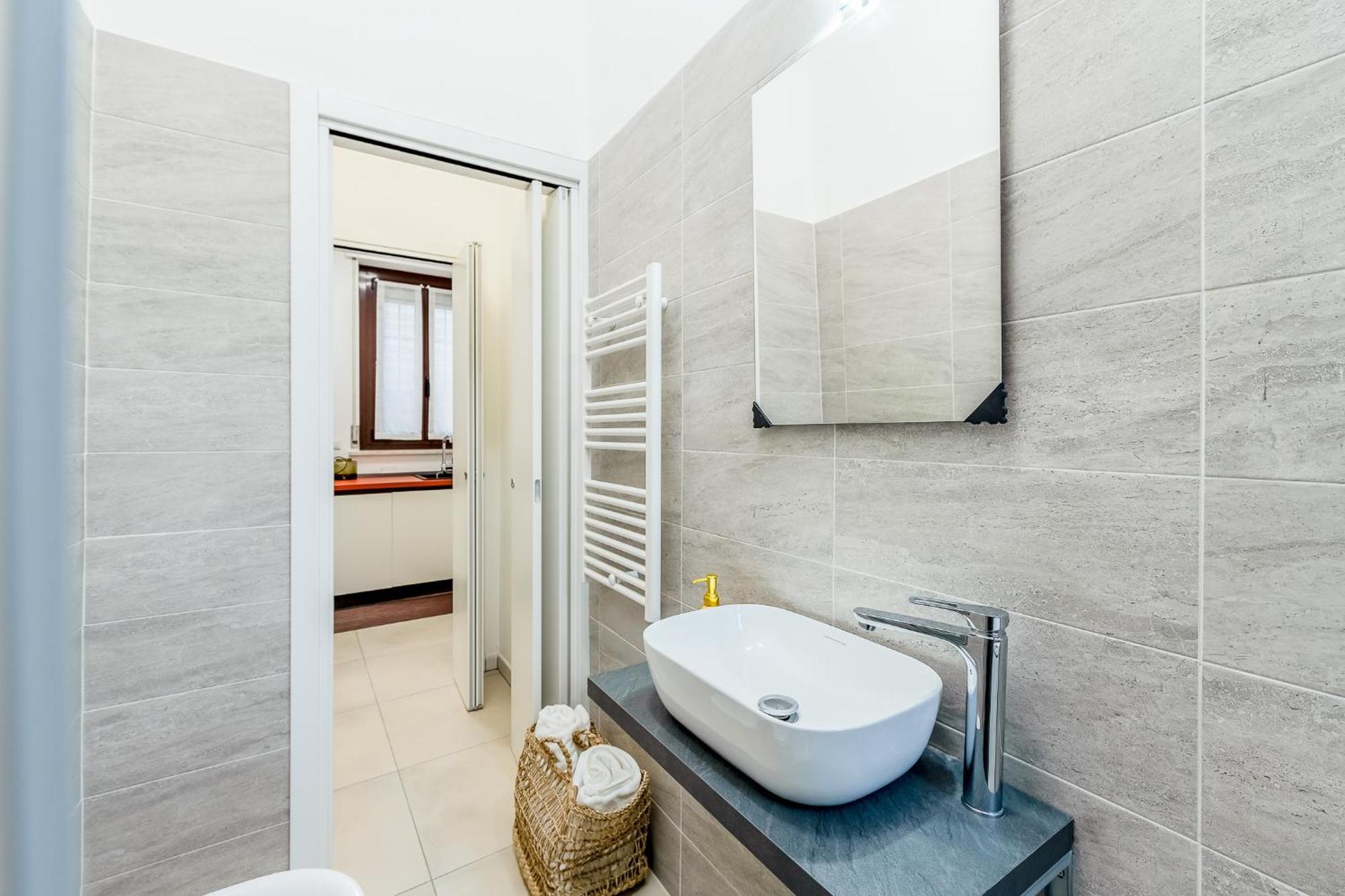 מונצה Gerardo Apartments מראה חיצוני תמונה